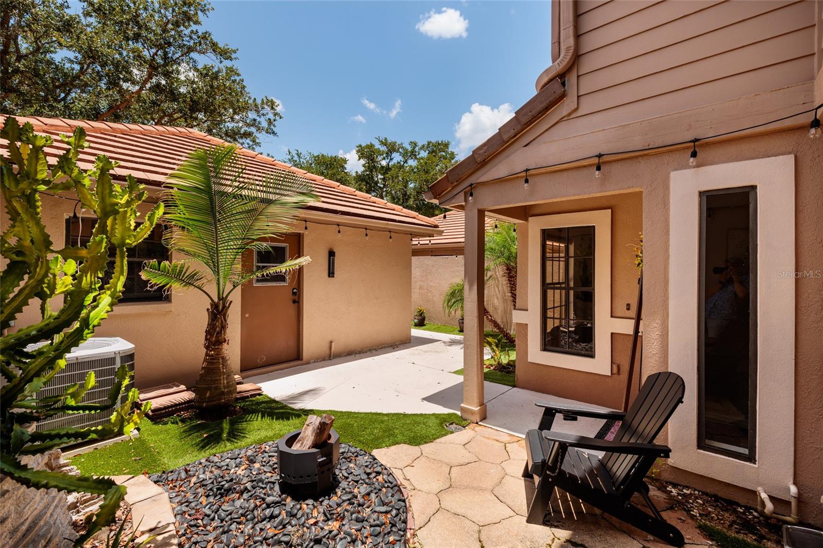 17557 FAIRMEADOW DR — photo 46