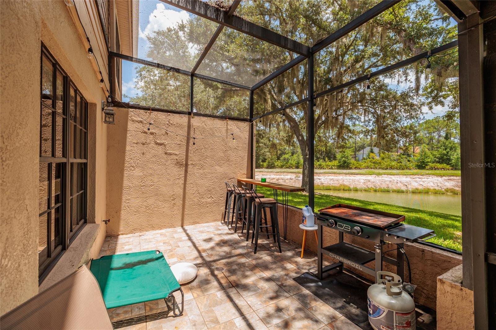 17557 FAIRMEADOW DR — photo 20