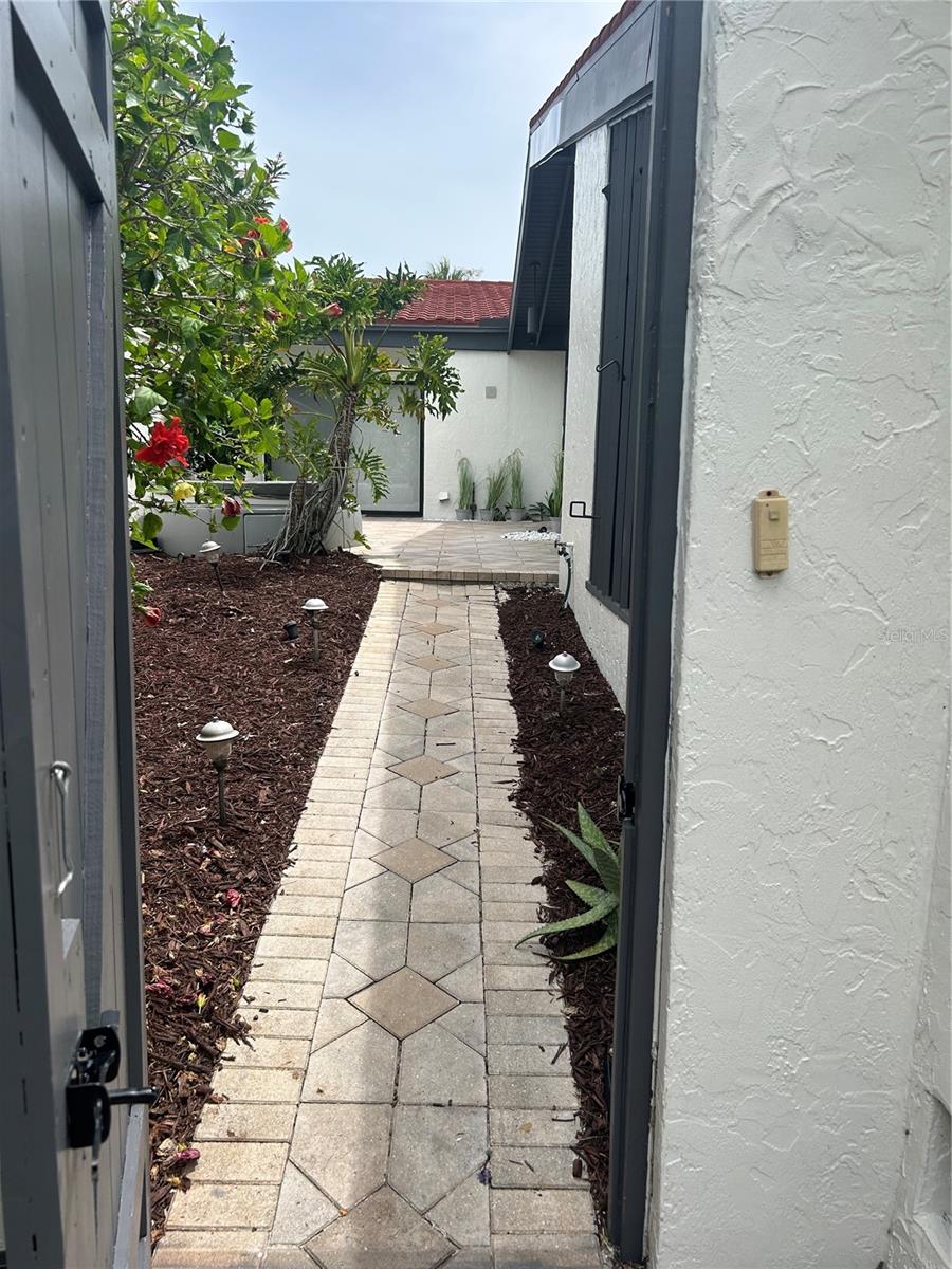 780 SARABAY RD #16 — photo 5