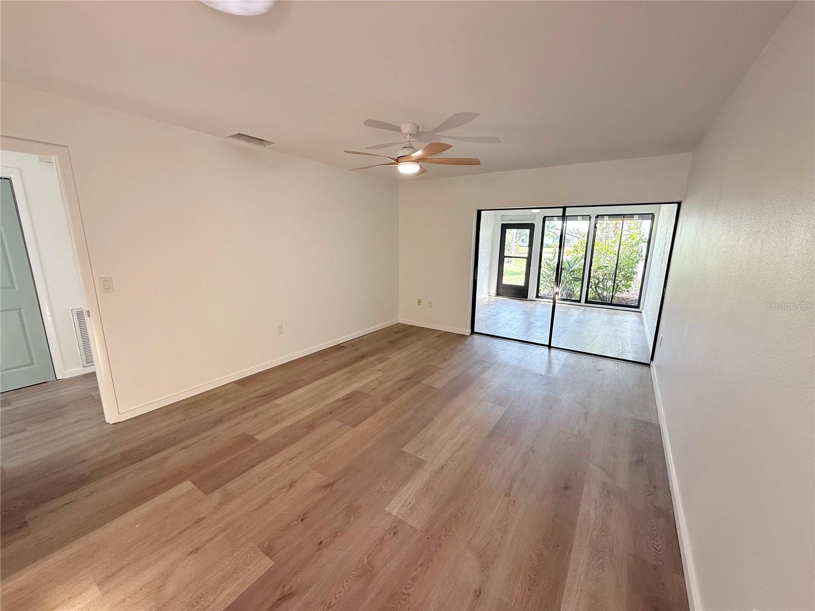 780 SARABAY RD #16 — photo 22
