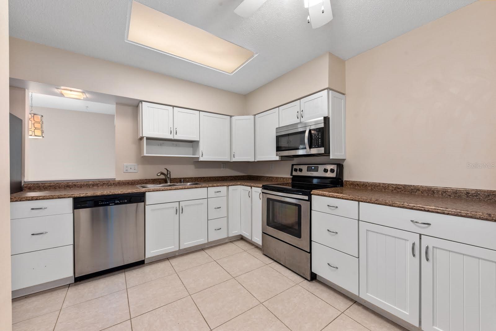 2232 BAHIA VISTA ST #A1 — photo 7