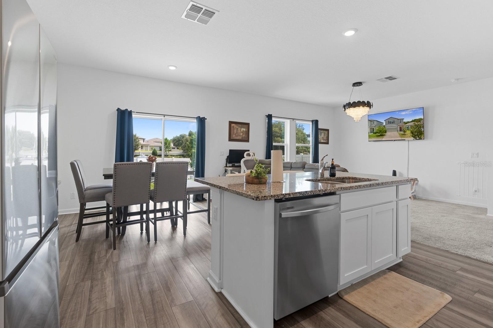 38465 HONEYSUCKLE DR — photo 25