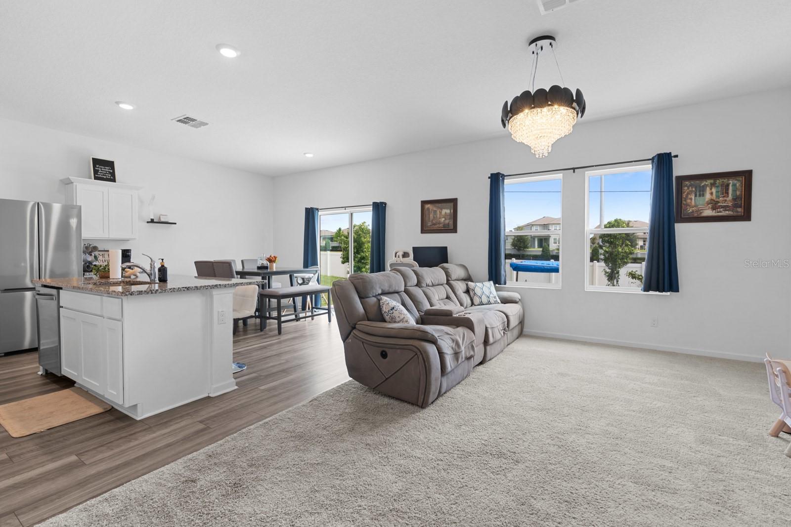 38465 HONEYSUCKLE DR — photo 23