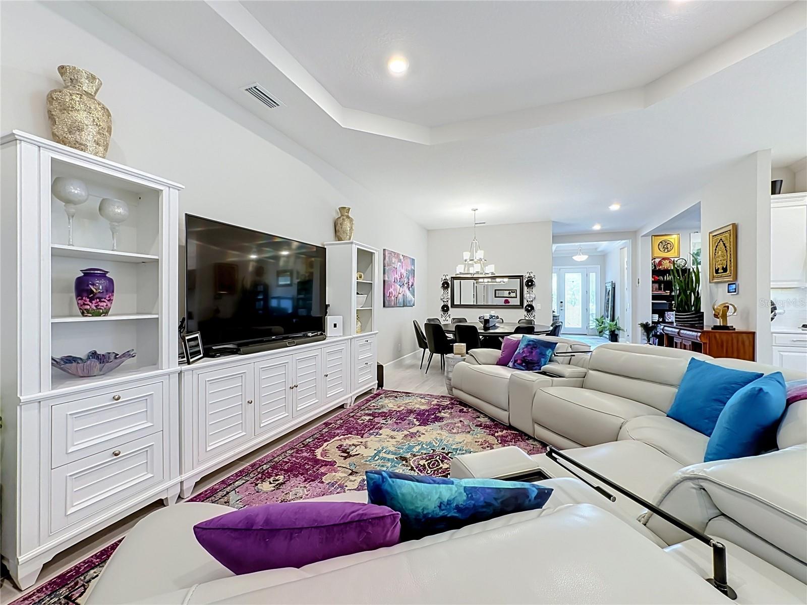 6145 GRANDVIEW HILL CT — photo 18