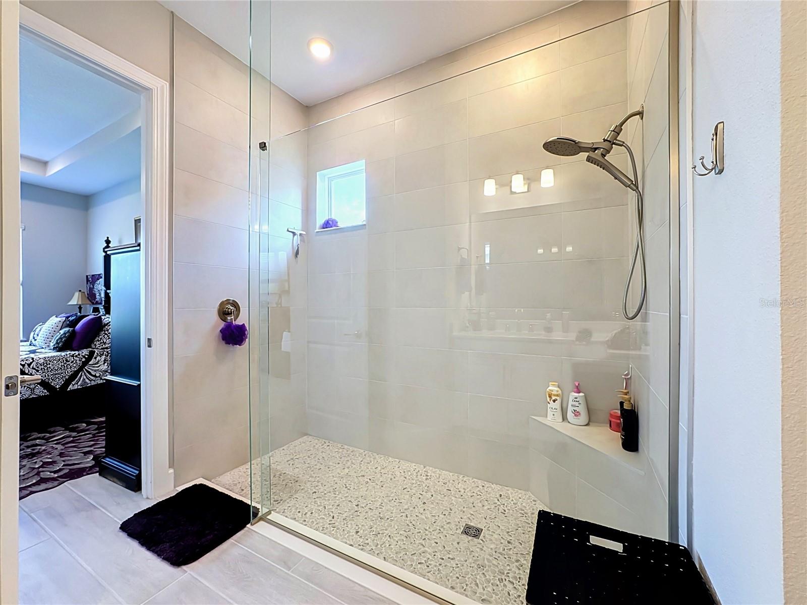 6145 GRANDVIEW HILL CT — photo 29
