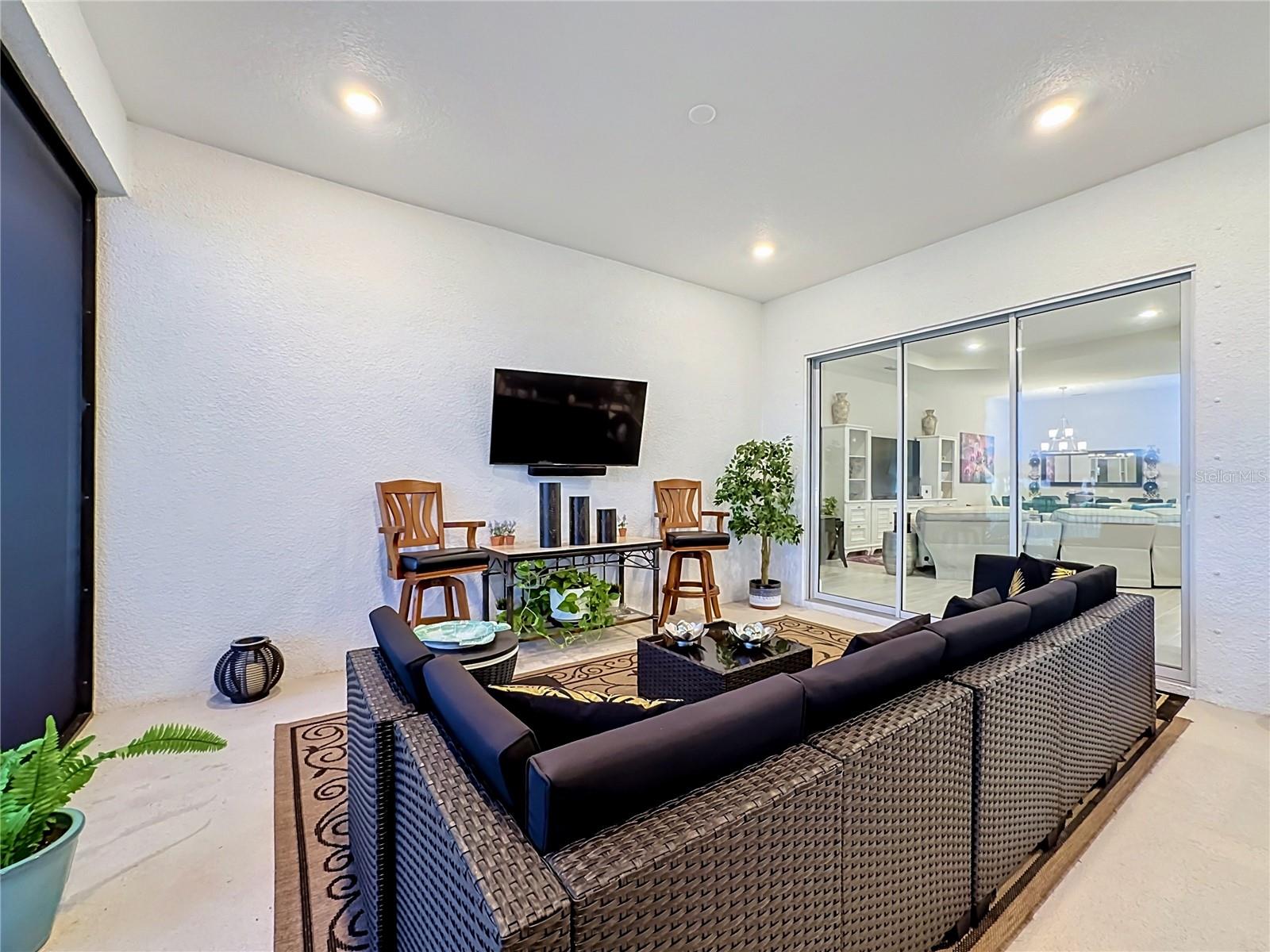 6145 GRANDVIEW HILL CT — photo 48