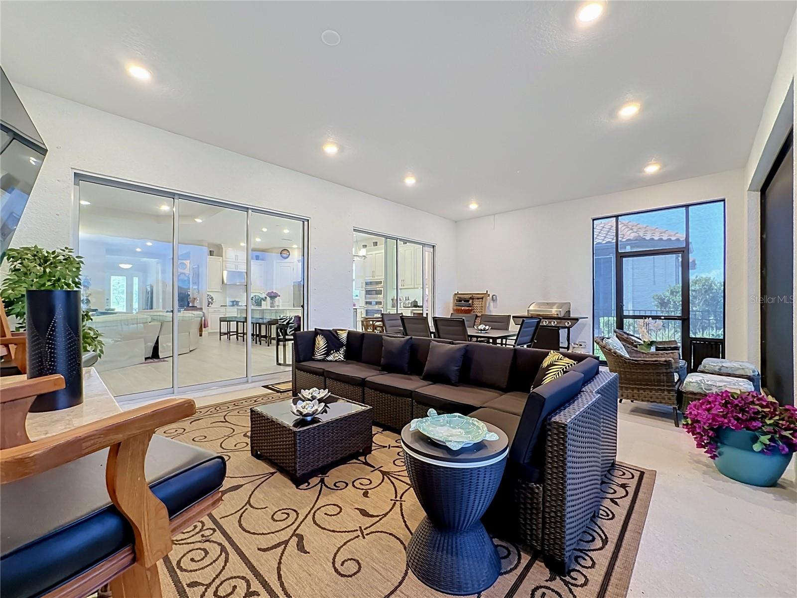 6145 GRANDVIEW HILL CT — photo 51