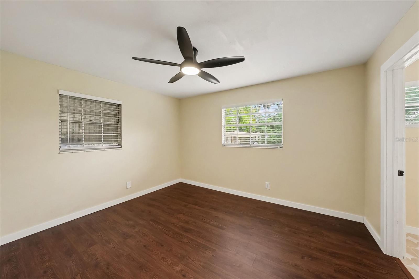 4733 W WISCONSIN AVE — photo 19