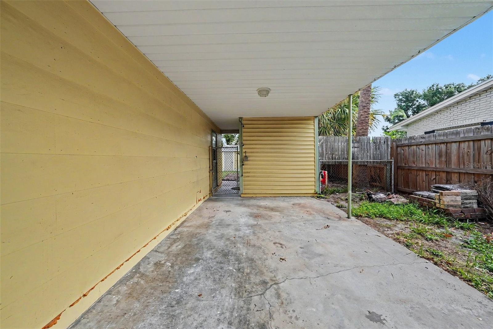 4733 W WISCONSIN AVE — photo 28