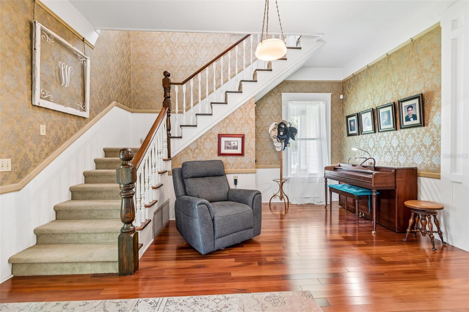 703 N EVERS ST — photo 14