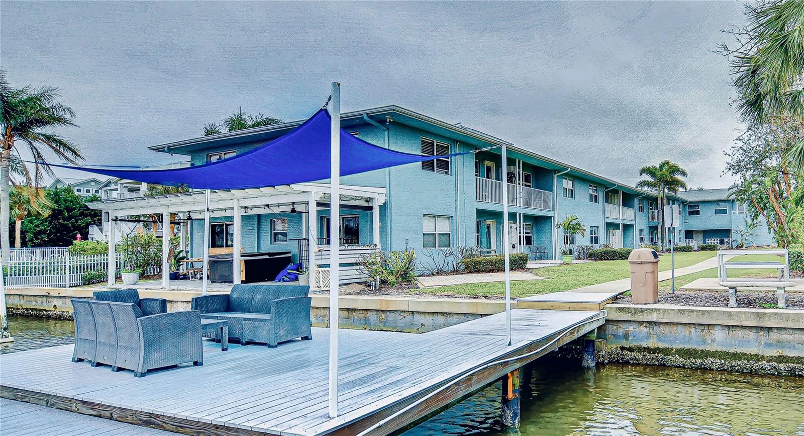 300 VENETIAN DR #3 — photo 3