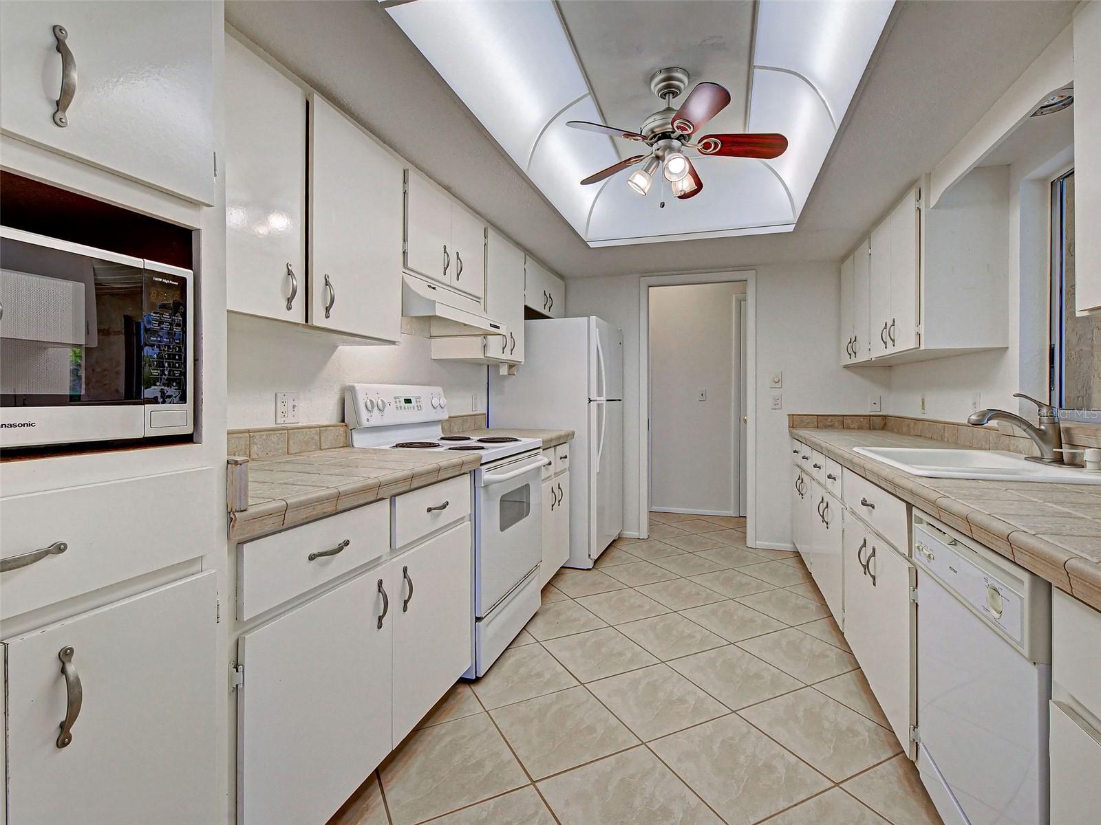 3640 STERLING RD — photo 20