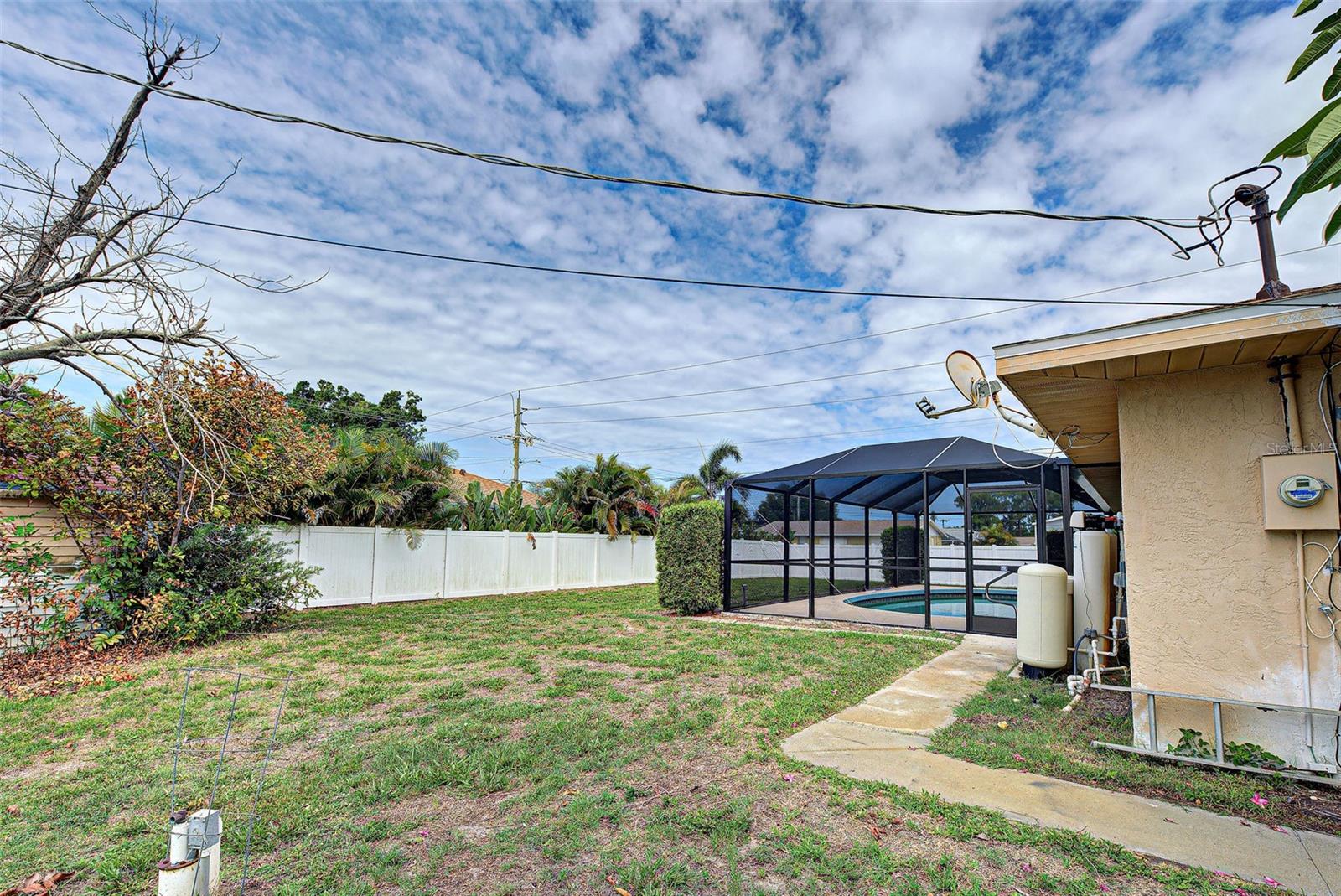 3640 STERLING RD — photo 6