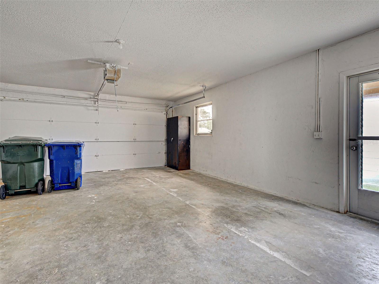 3640 STERLING RD — photo 24