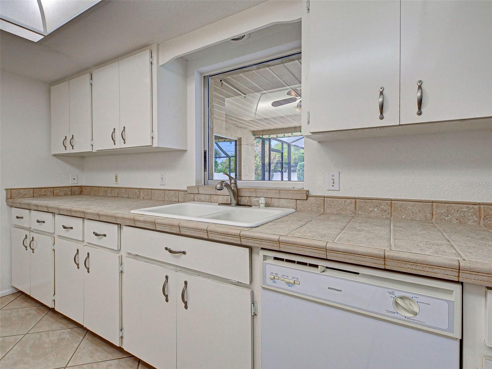 3640 STERLING RD — photo 22