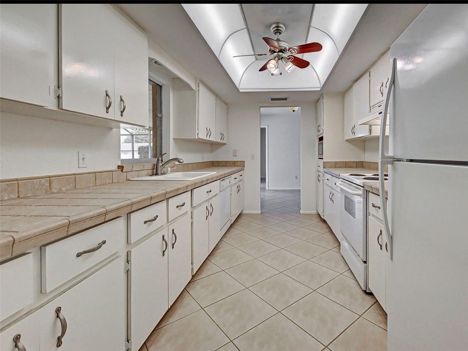 3640 STERLING RD — photo 27