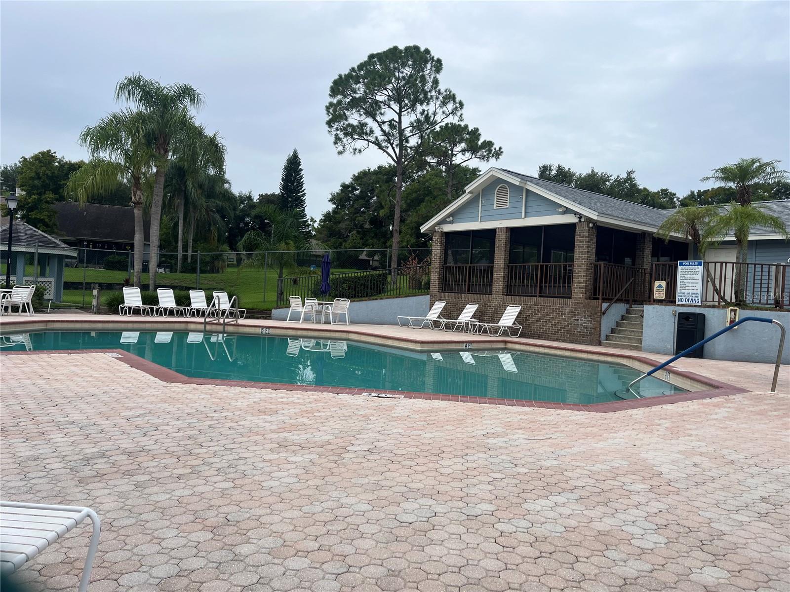 2387 BENTLEY DRIVE — photo 17