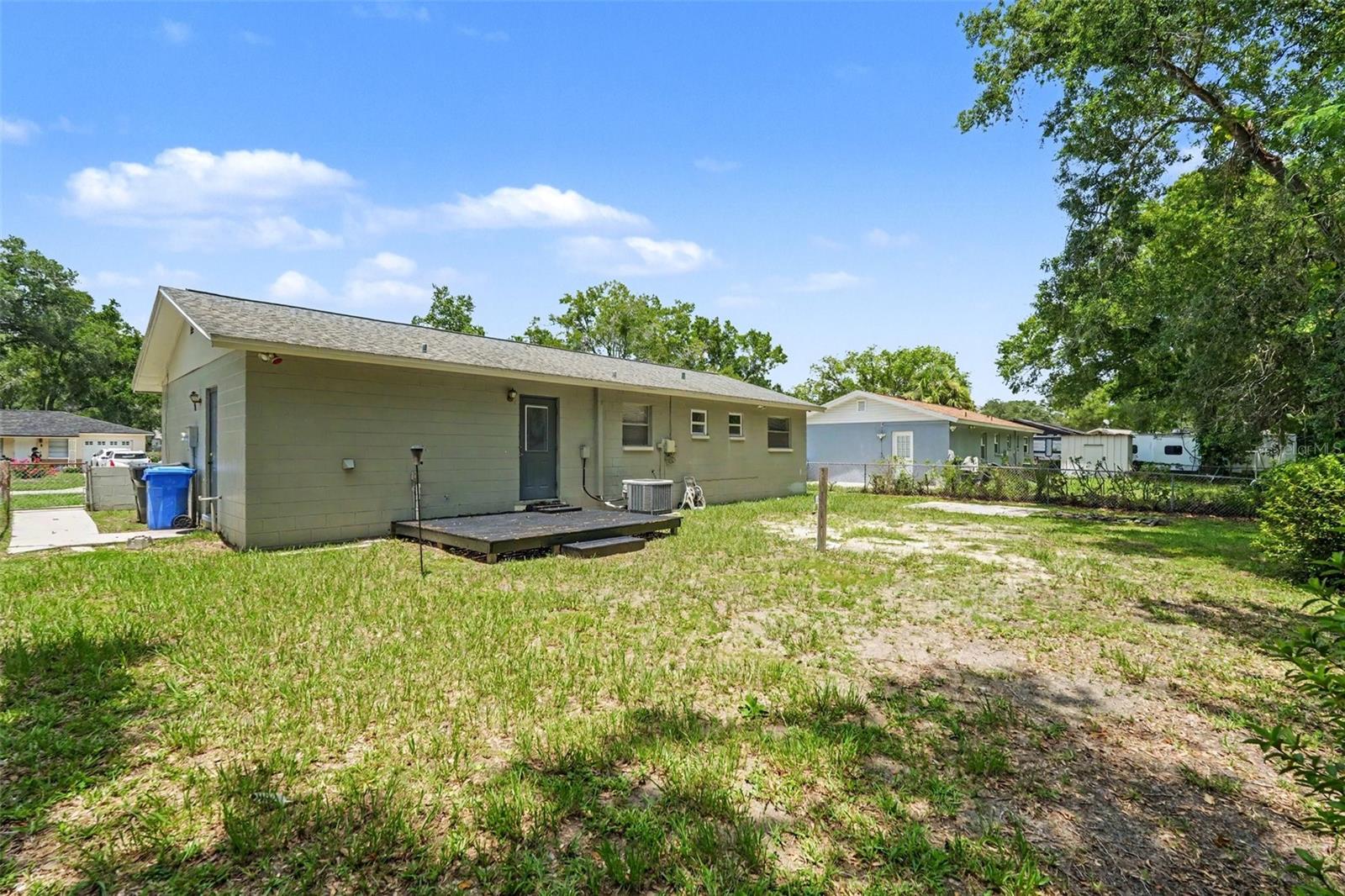 4419 DOLPHIN DR — photo 19