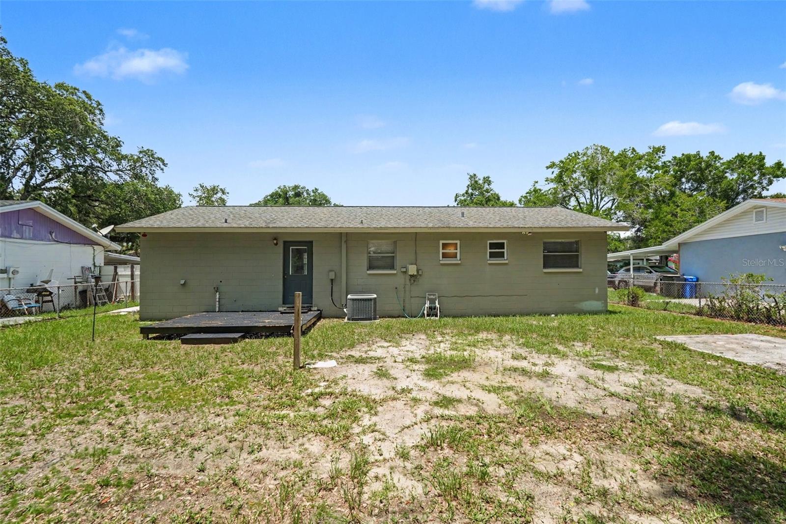 4419 DOLPHIN DR — photo 20