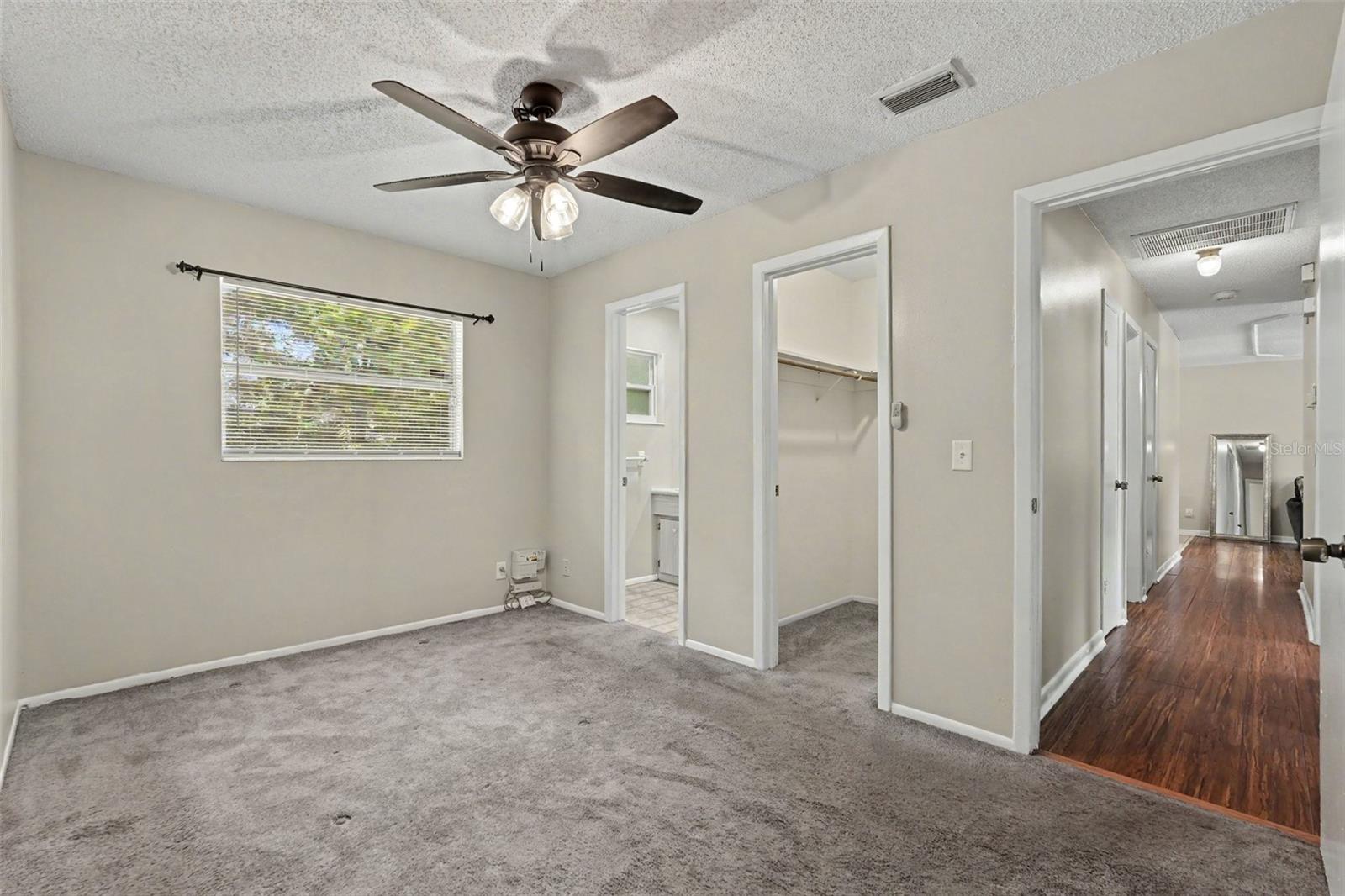 4419 DOLPHIN DR — photo 12
