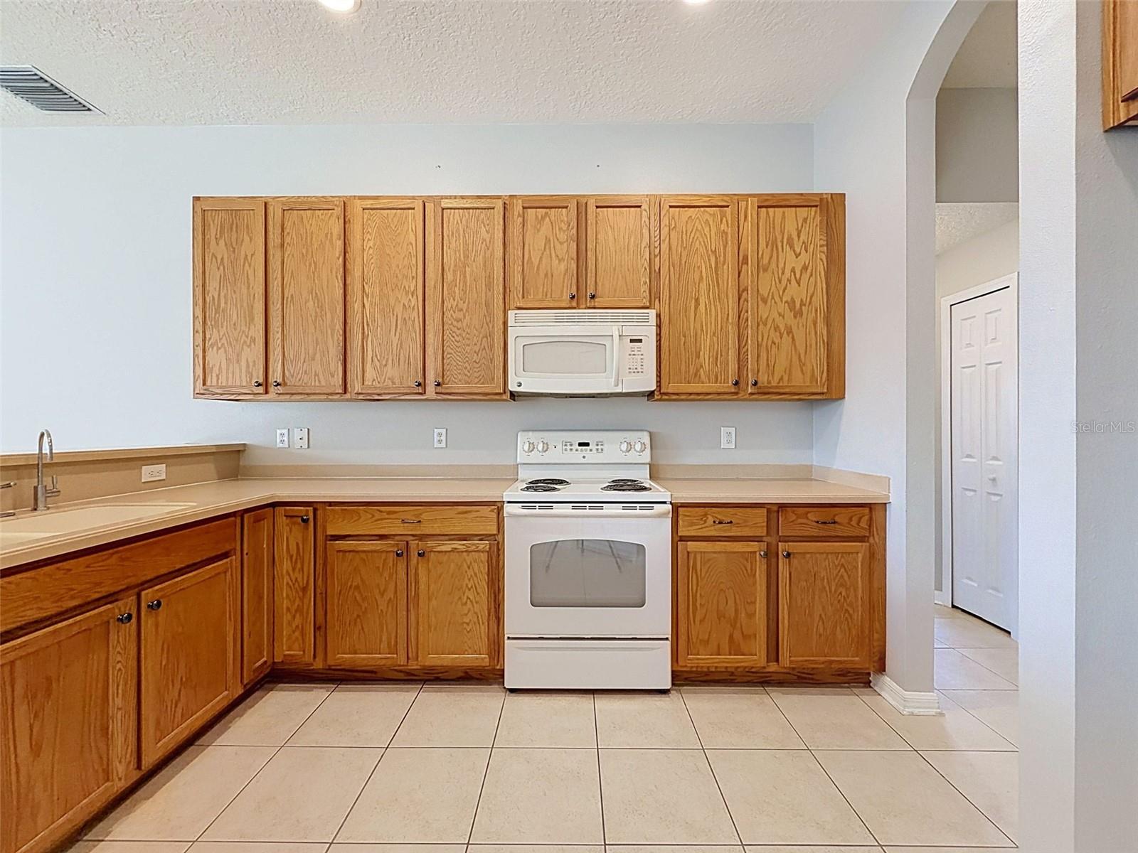 2021 RUTHERFORD DR — photo 17