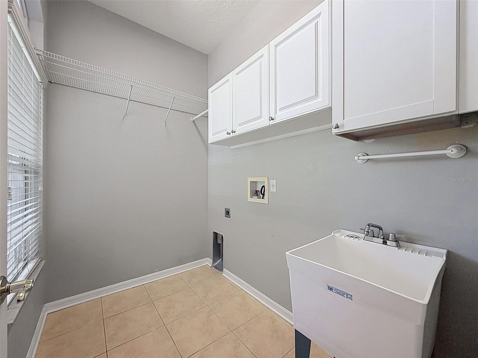 2021 RUTHERFORD DR — photo 39