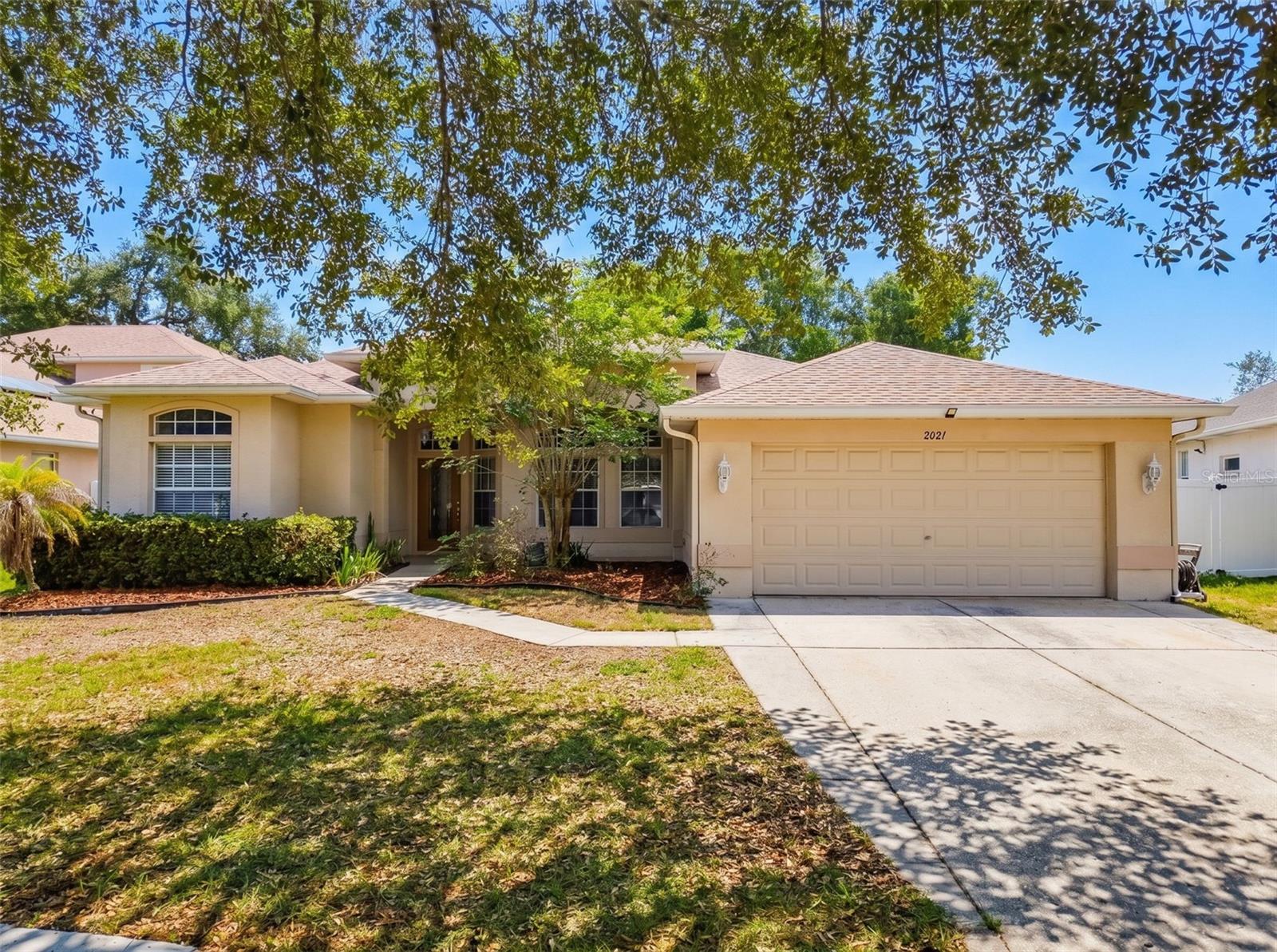 2021 RUTHERFORD DR — photo 2