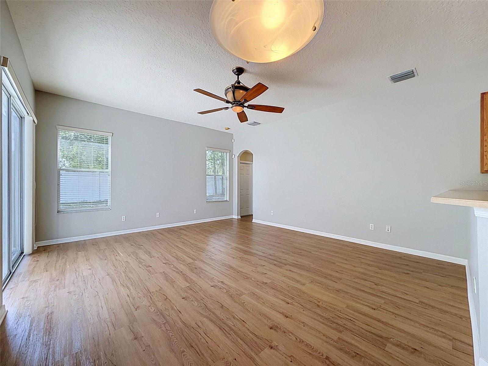 2021 RUTHERFORD DR — photo 22