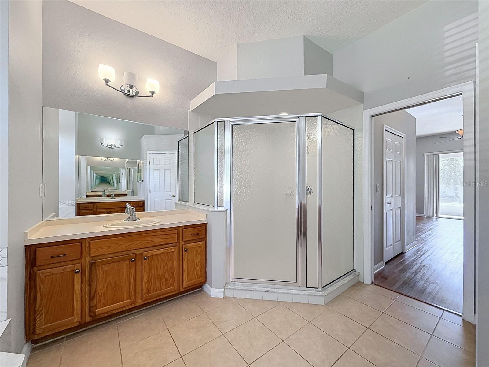 2021 RUTHERFORD DR — photo 29