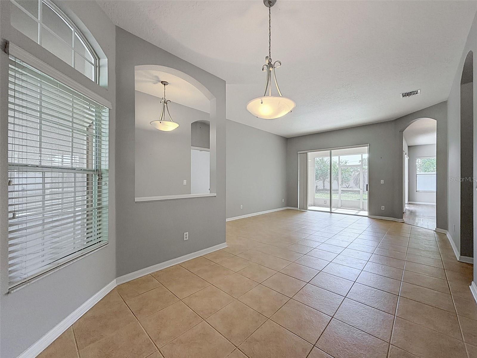 2021 RUTHERFORD DR — photo 9