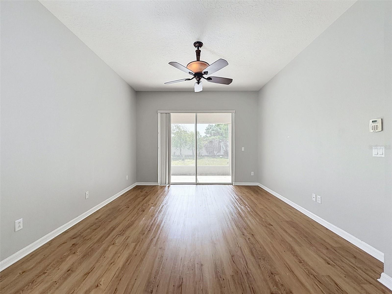 2021 RUTHERFORD DR — photo 24