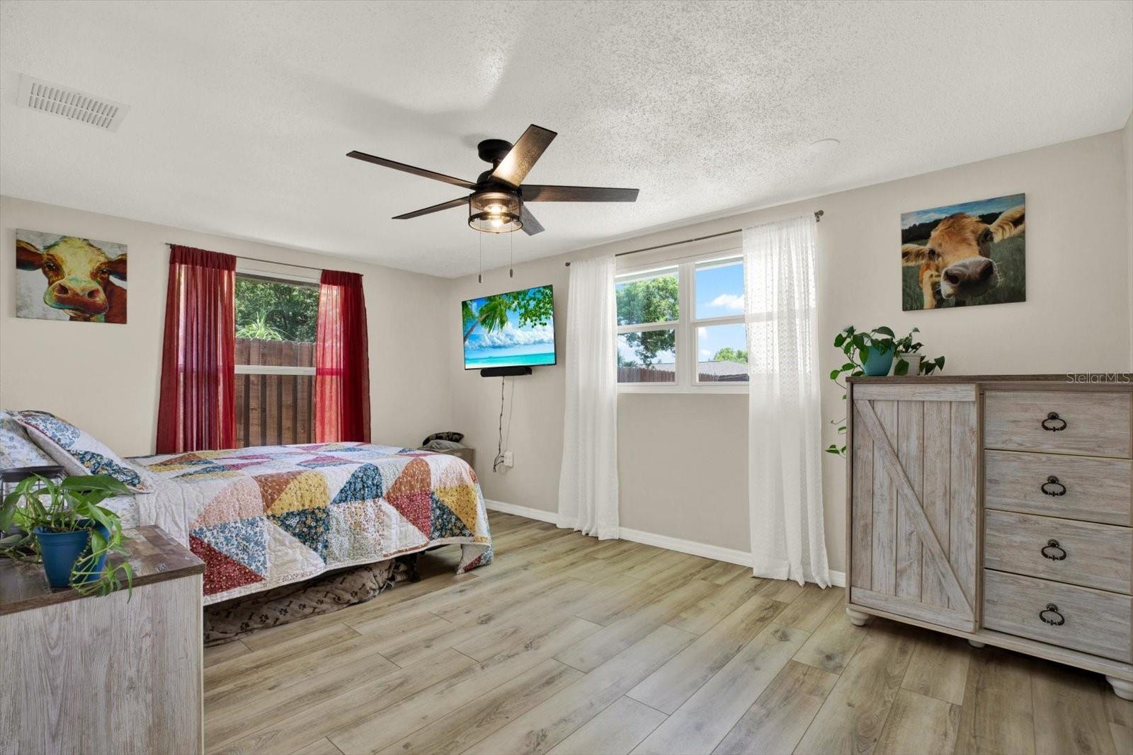 5642 DOVE DR — photo 13