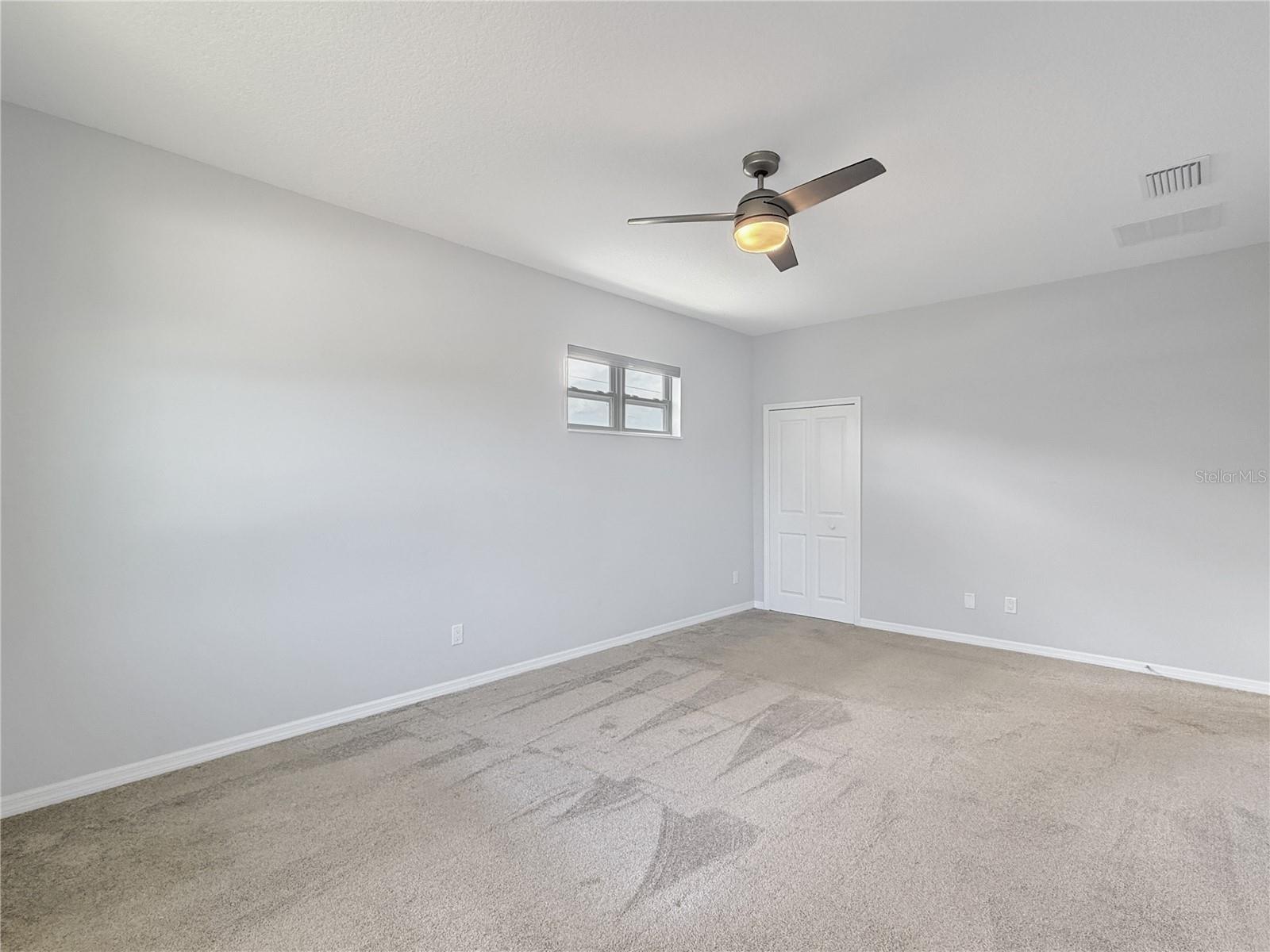 281 ASHLEY CT — photo 37