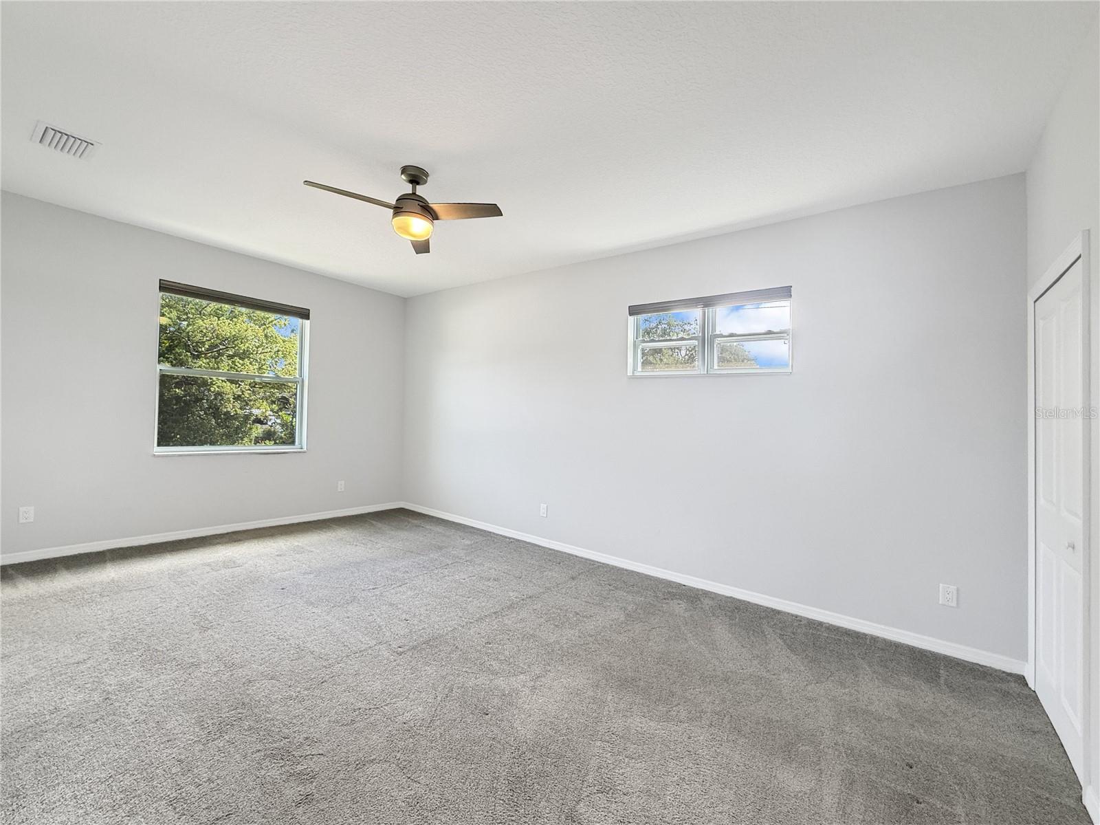 281 ASHLEY CT — photo 33