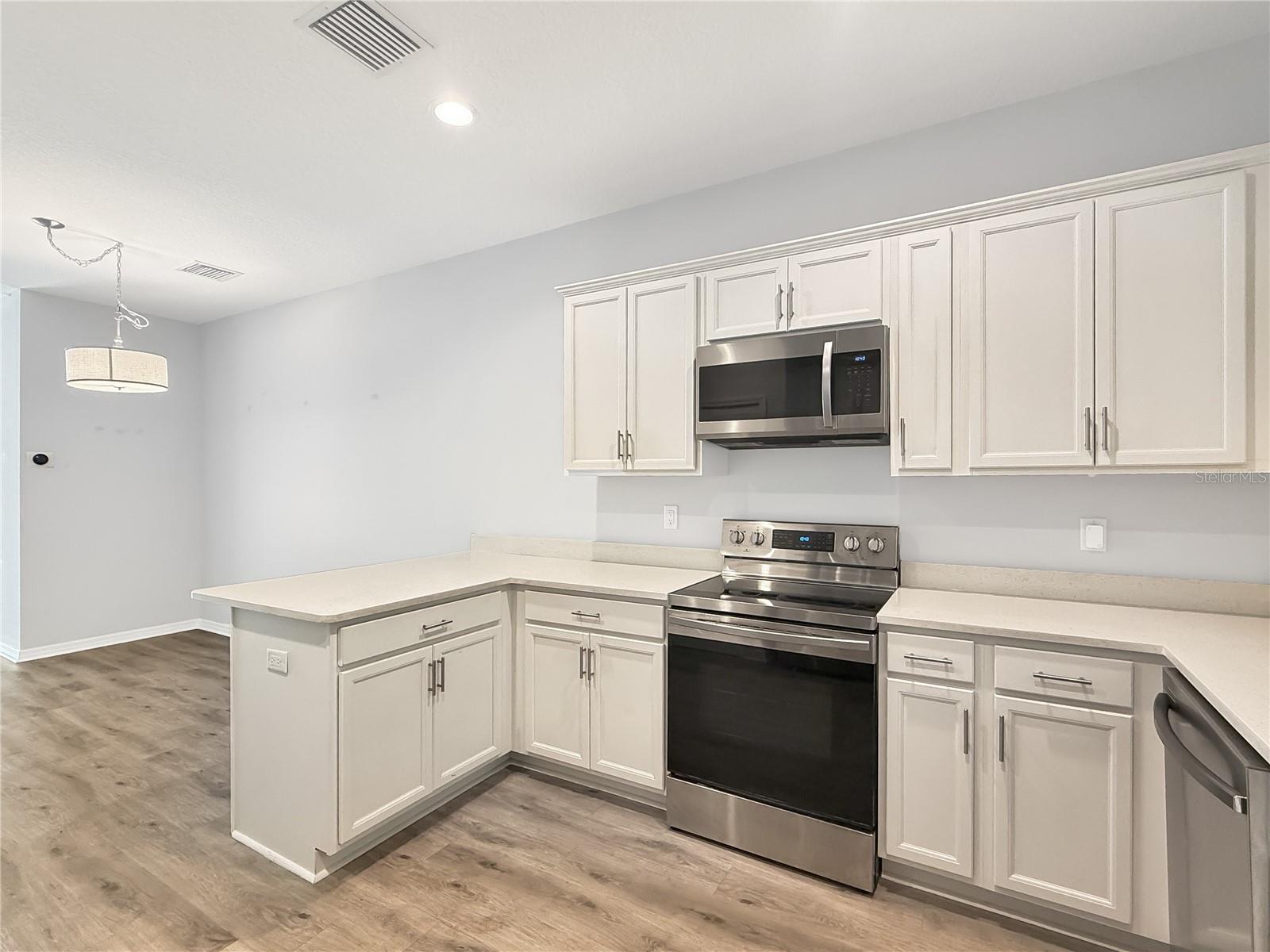 281 ASHLEY CT — photo 14