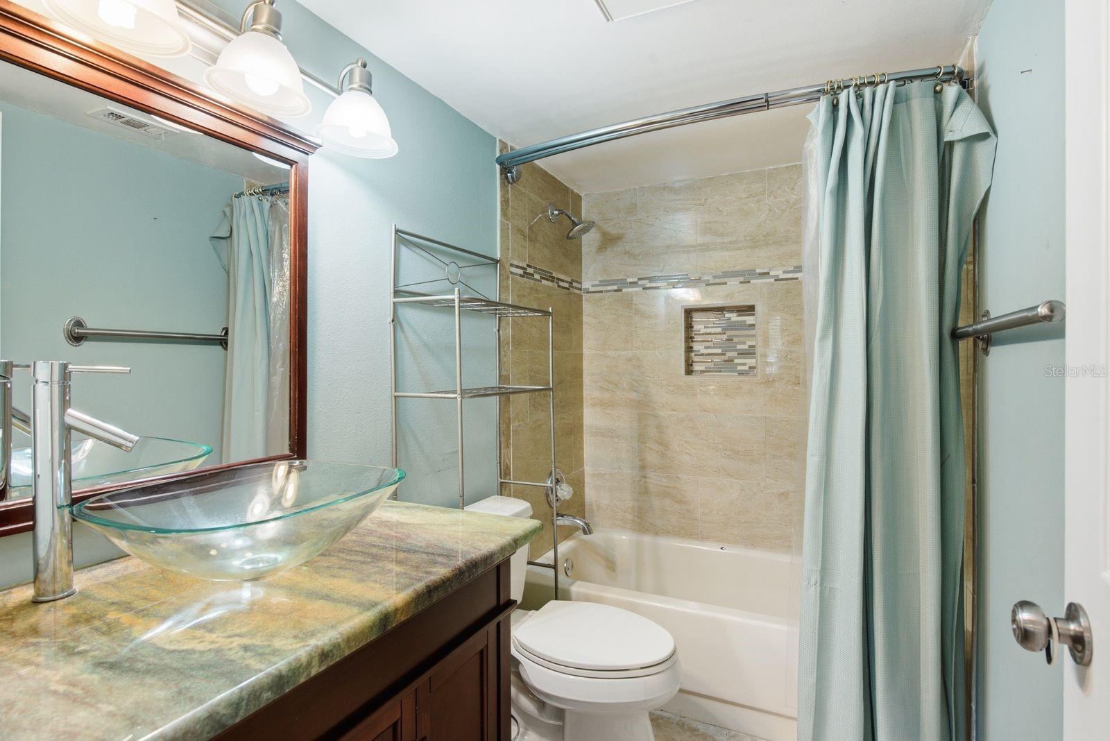 511 MISTLETOE CT #C — photo 13