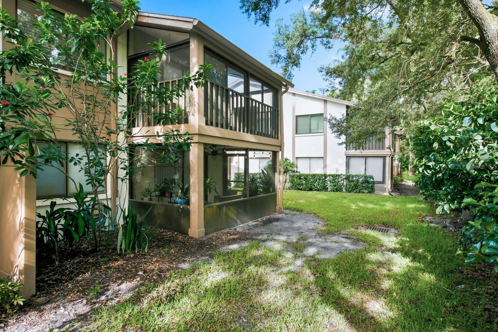 511 MISTLETOE CT #C — photo 23