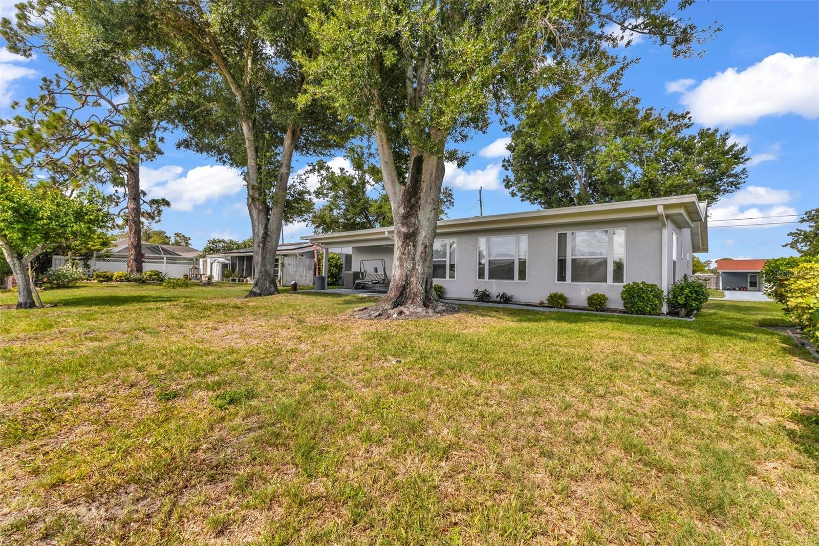 4100 GROBE ST — photo 18