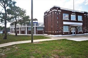 3009 N 13TH ST — photo 2
