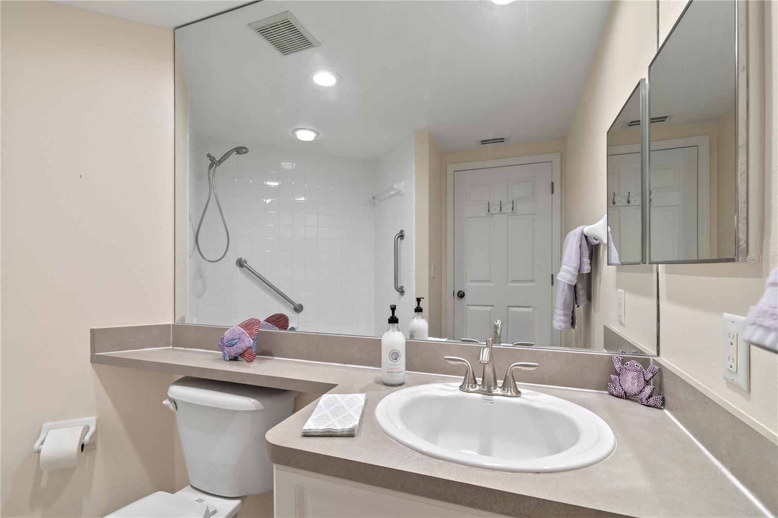 1200 COUNTRY CLUB DR #1301 — photo 67
