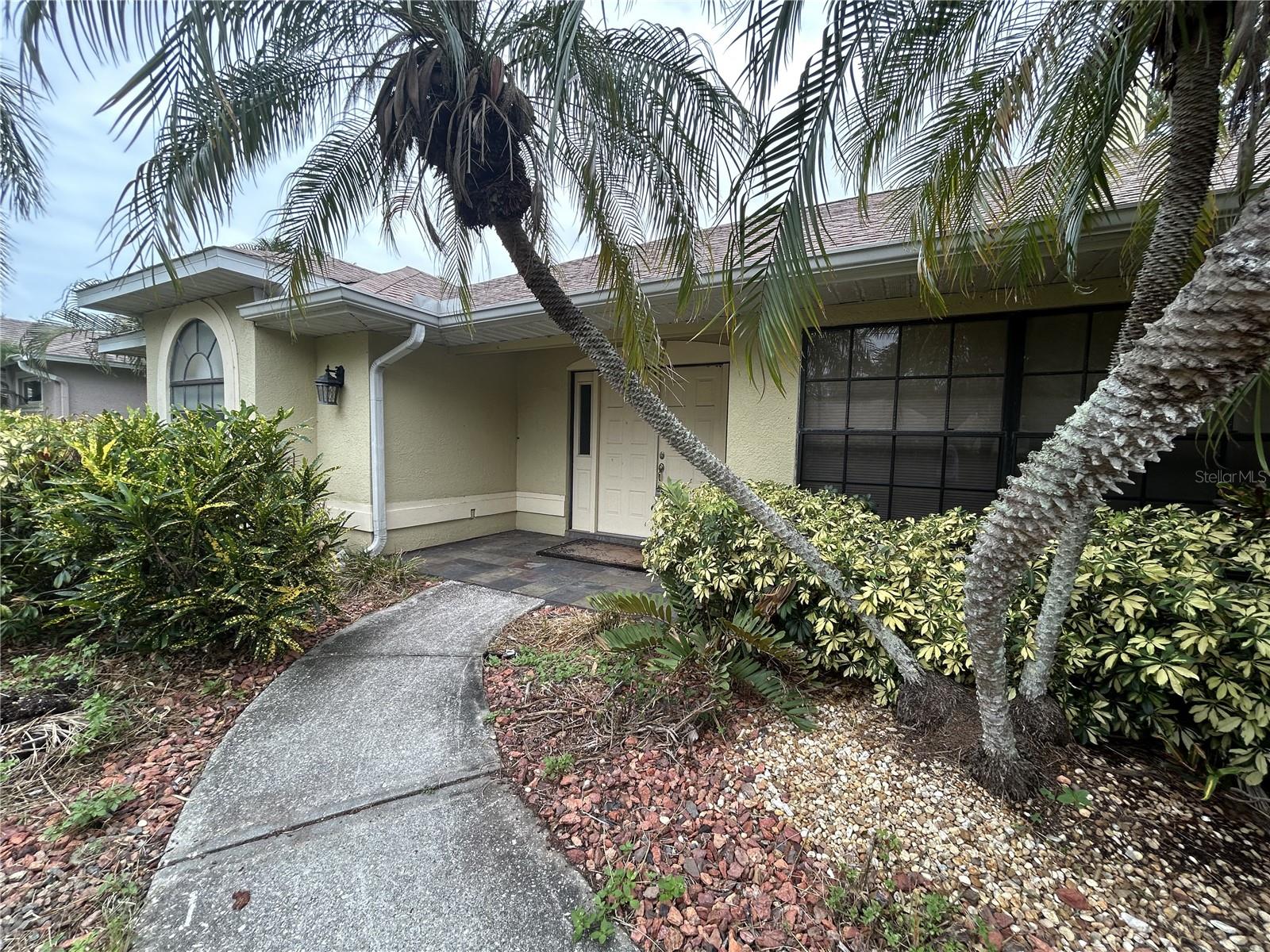 1612 GULF BEACH BLVD — photo 2