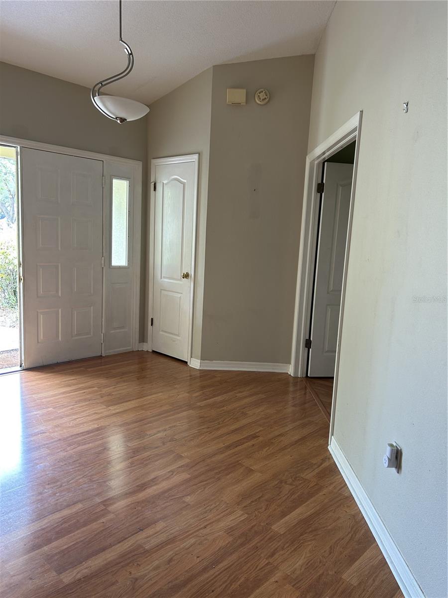 1612 GULF BEACH BLVD — photo 8