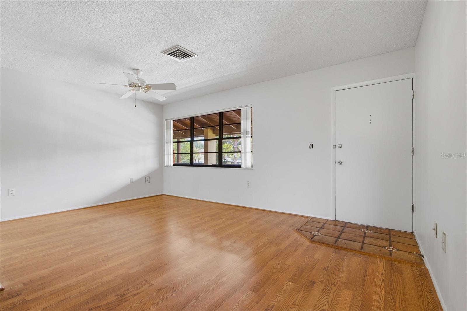 10 QUAILS RUN BLVD #8 — photo 6