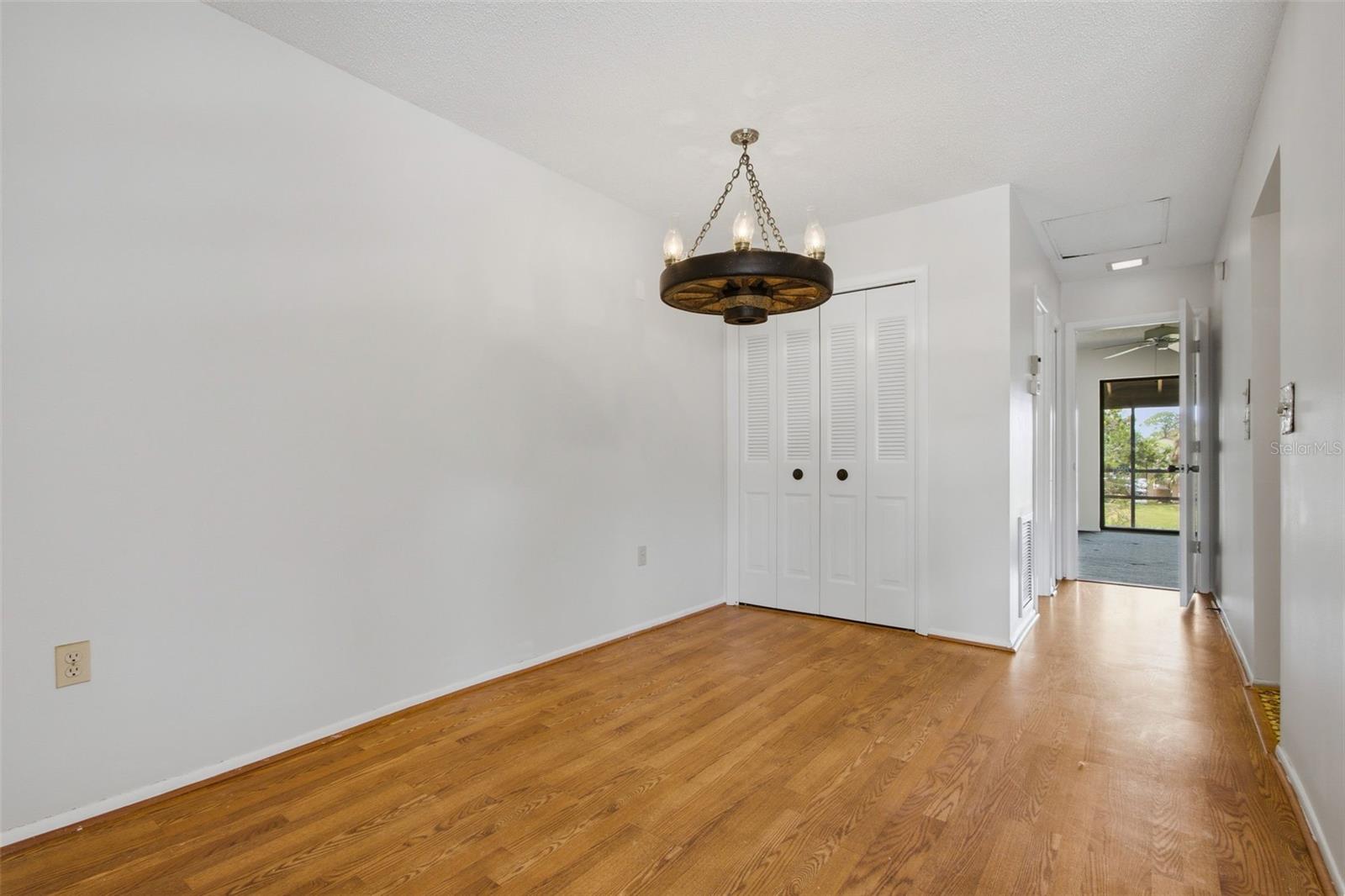 10 QUAILS RUN BLVD #8 — photo 8