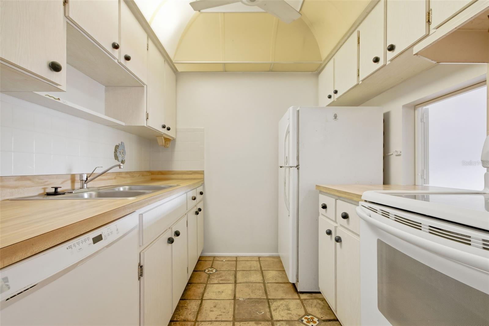 10 QUAILS RUN BLVD #8 — photo 9