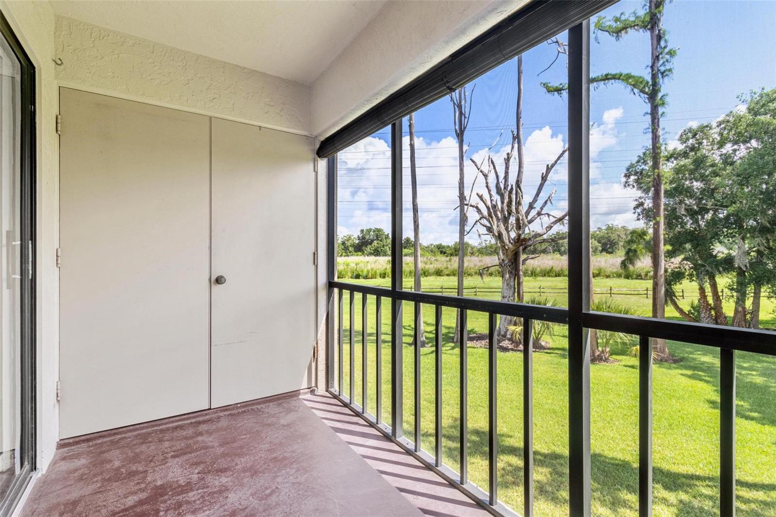 108 WOODLANDS CT #108 — photo 20