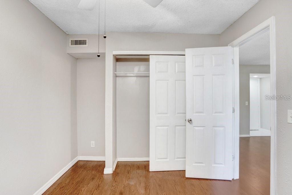 4833 PURITAN CIR #101 — photo 7