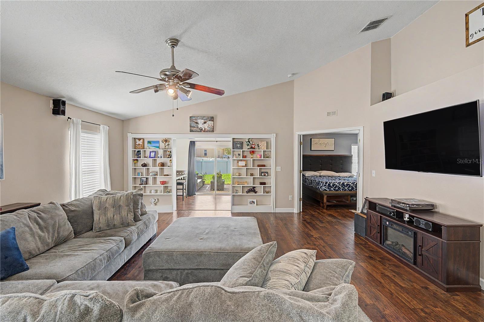 24328 MISTWOOD CT — photo 12