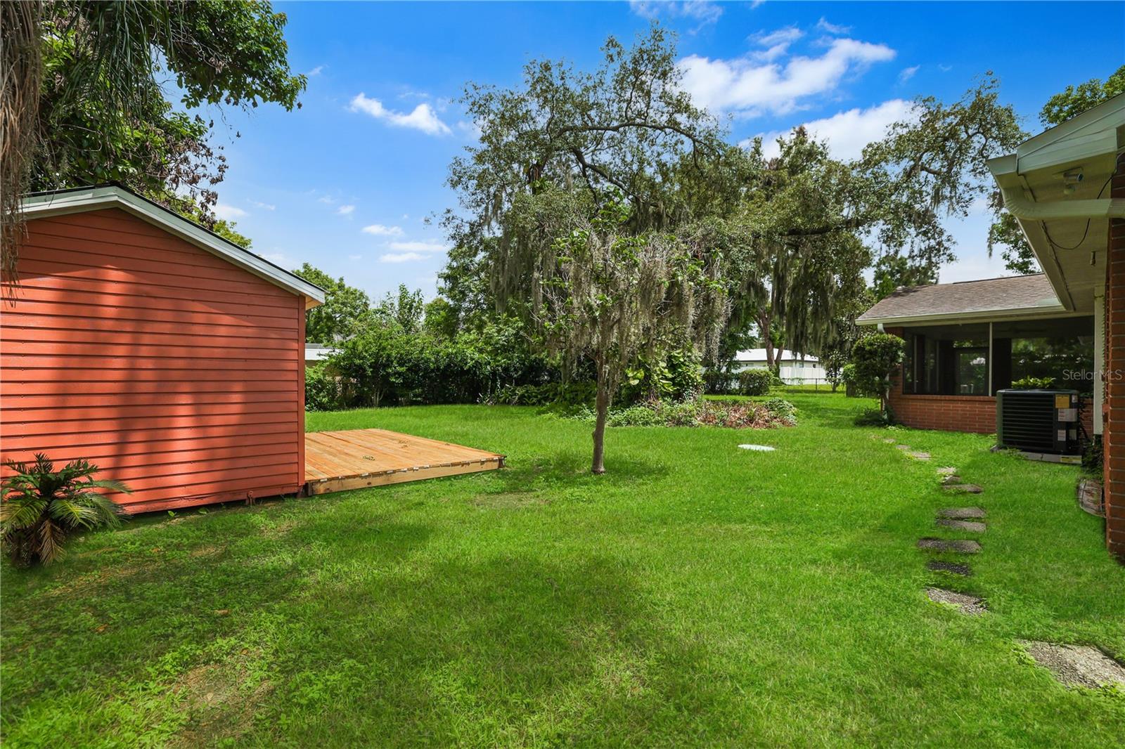 1805 DIERKER DR — photo 45