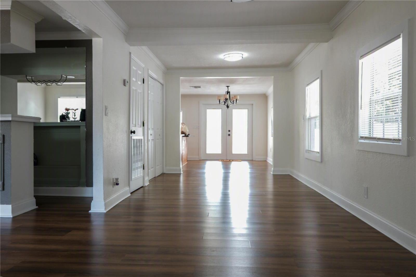 6018 N 49TH ST — photo 15